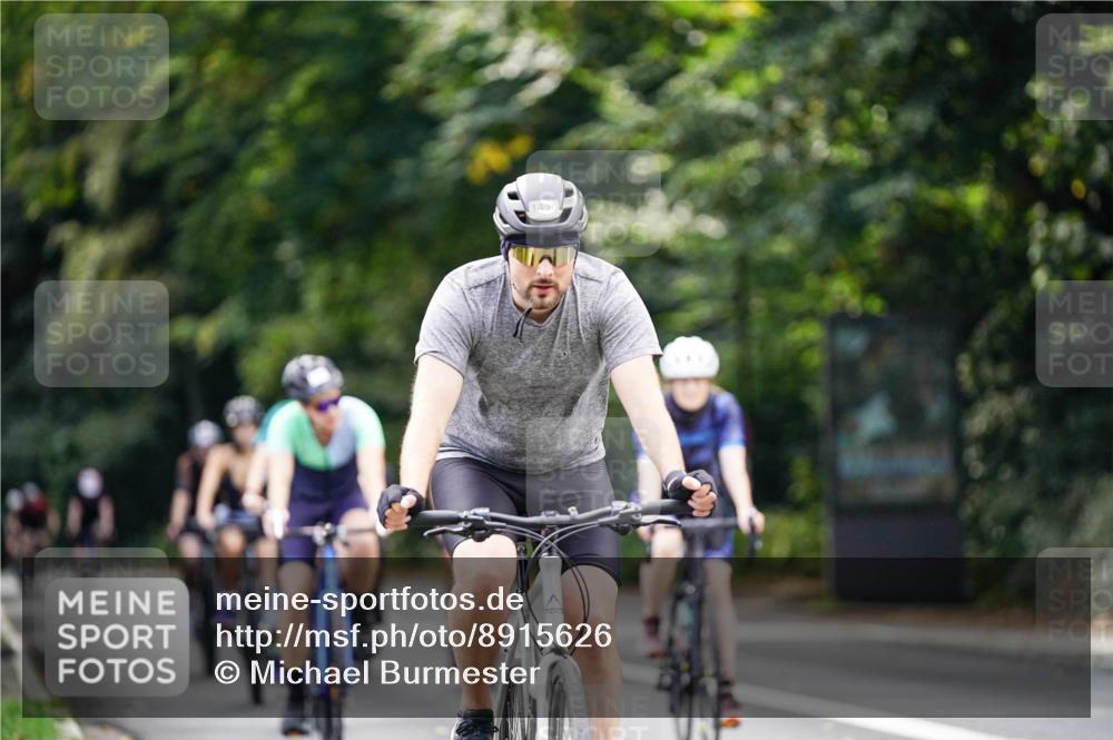 14.09.2025 - Stadtparktriathlon Michael Burmester http://msf.ph/oto/8915626 14.09.2025 13:01:24 Radfahren 1236, 1341, 1353, 1360, 1368, 1420, 1438, 1439, 1453, 1454, 1469, 1496, 1504, 1506, 1508, 1515 meine-sportfotos.de