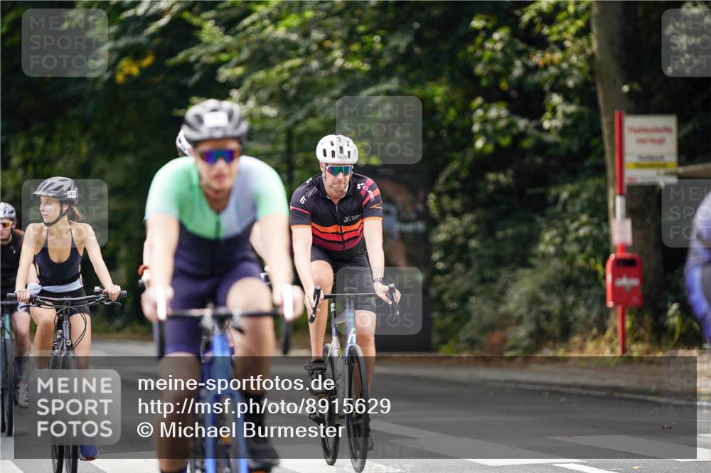 14.09.2025 - Stadtparktriathlon Michael Burmester http://msf.ph/oto/8915629 14.09.2025 13:01:25 Radfahren 1236, 1353, 1360, 1368, 1420, 1438, 1439, 1453, 1454, 1469, 1496, 1504, 1506, 1508, 1515 meine-sportfotos.de