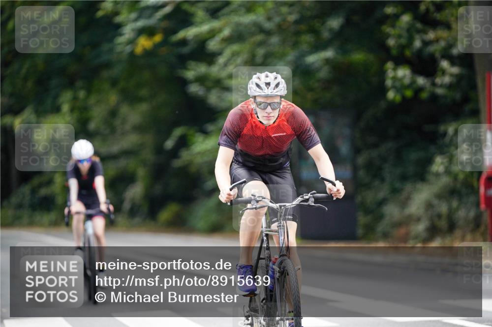 14.09.2025 - Stadtparktriathlon Michael Burmester http://msf.ph/oto/8915639 14.09.2025 13:01:34 Radfahren 1419, 1447, 1453, 1469, 1479, 1480, 1515 meine-sportfotos.de