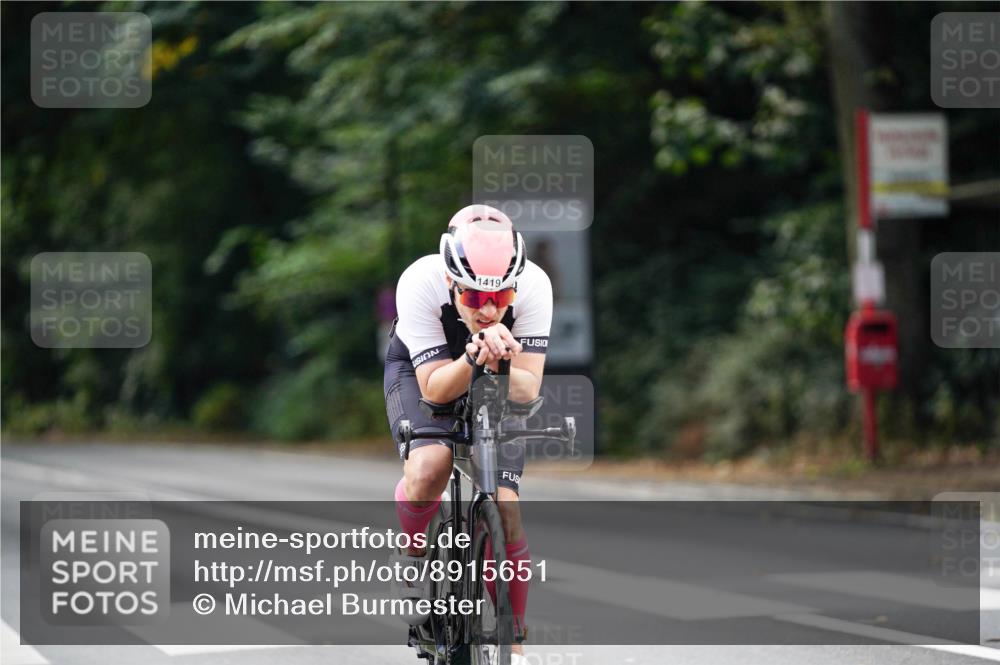 14.09.2025 - Stadtparktriathlon Michael Burmester http://msf.ph/oto/8915651 14.09.2025 13:01:42 Radfahren 1419, 1447, 1480, 1481 meine-sportfotos.de