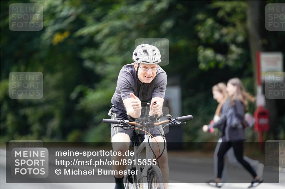 14.09.2025 - Stadtparktriathlon Michael Burmester http://msf.ph/oto/8915655 14.09.2025 13:01:45 Radfahren 1419, 1480, 1481 meine-sportfotos.de