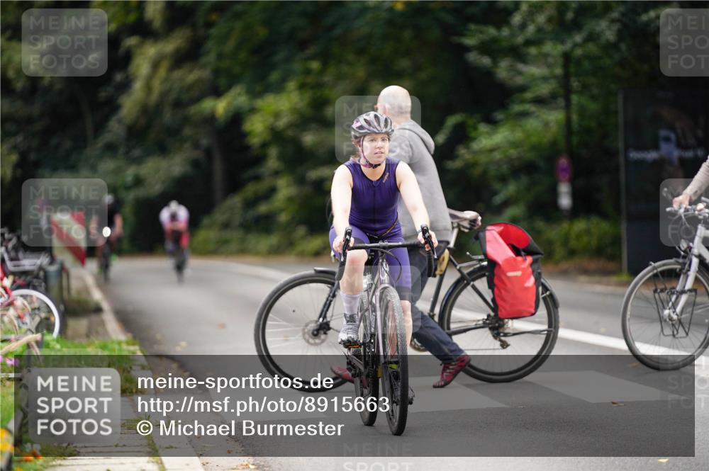 14.09.2025 - Stadtparktriathlon Michael Burmester http://msf.ph/oto/8915663 14.09.2025 13:01:58 Radfahren 1323, 1410, 1436, 1463, 1514 meine-sportfotos.de
