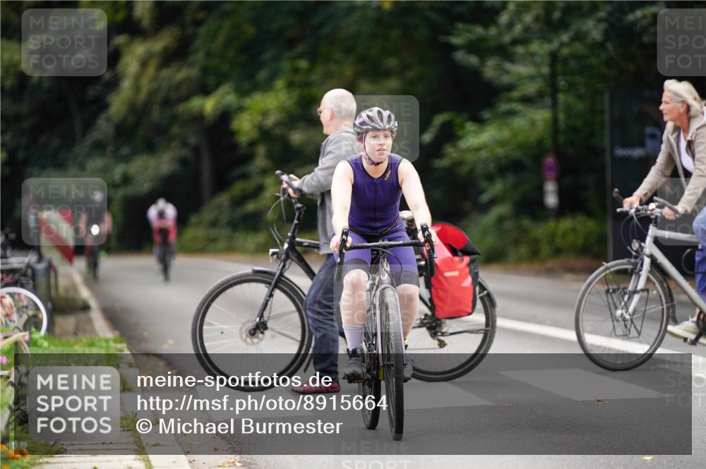 14.09.2025 - Stadtparktriathlon Michael Burmester http://msf.ph/oto/8915664 14.09.2025 13:01:58 Radfahren 1323, 1410, 1436, 1463, 1514 meine-sportfotos.de
