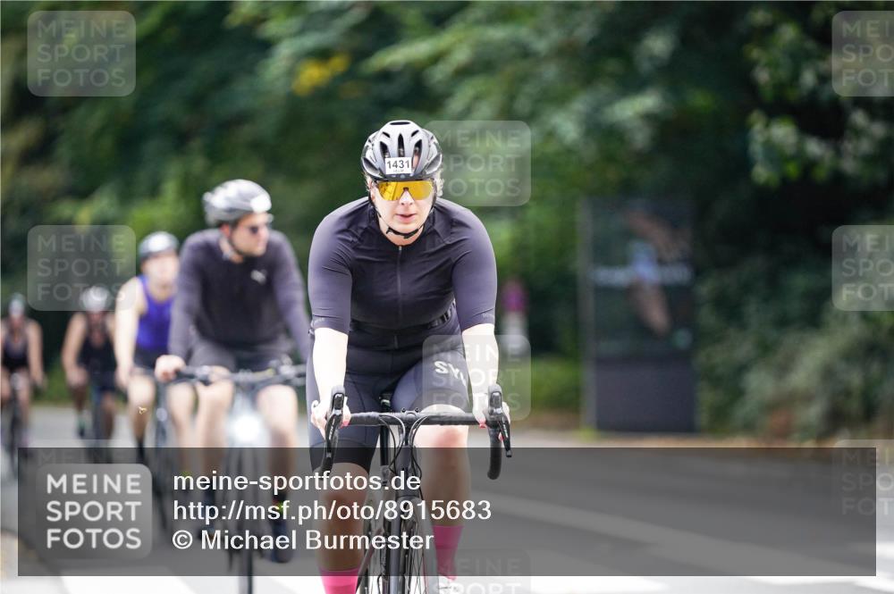 14.09.2025 - Stadtparktriathlon Michael Burmester http://msf.ph/oto/8915683 14.09.2025 13:02:26 Radfahren 1411, 1431, 1441, 1450, 1467, 1489, 1497, 1519 meine-sportfotos.de