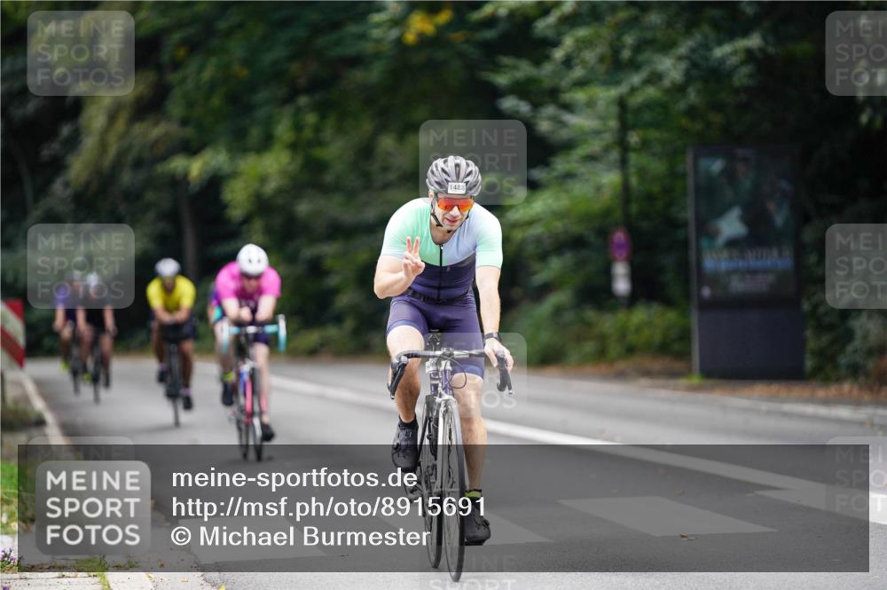 14.09.2025 - Stadtparktriathlon Michael Burmester http://msf.ph/oto/8915691 14.09.2025 13:02:44 Radfahren 1342, 1349, 1355, 1367, 1434, 1435, 1477, 1488 meine-sportfotos.de