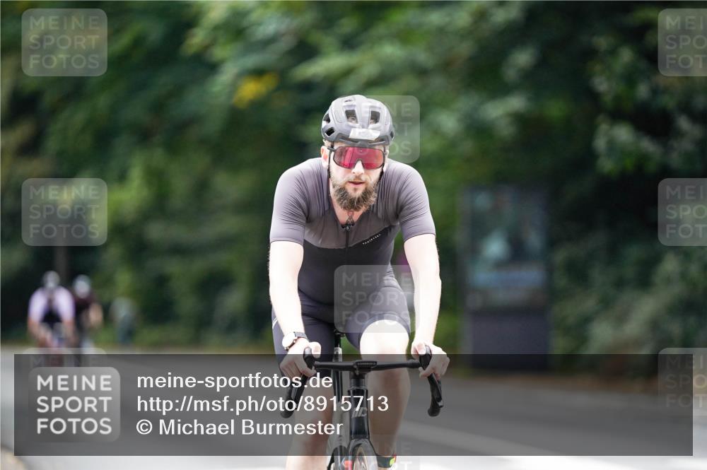 14.09.2025 - Stadtparktriathlon Michael Burmester http://msf.ph/oto/8915713 14.09.2025 13:02:59 Radfahren 1300, 1352, 1387, 1403, 1407, 1414, 1483, 1492, 1493 meine-sportfotos.de