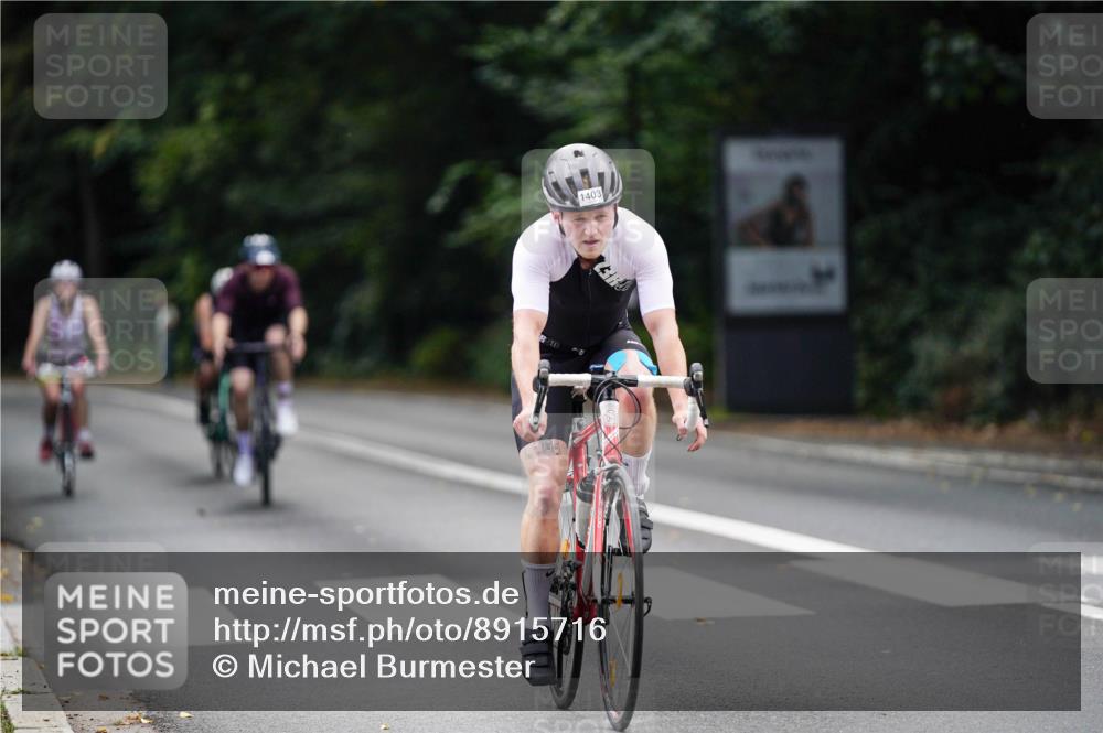 14.09.2025 - Stadtparktriathlon Michael Burmester http://msf.ph/oto/8915716 14.09.2025 13:03:03 Radfahren 1300, 1352, 1387, 1403, 1407, 1414, 1437, 1492, 1493 meine-sportfotos.de
