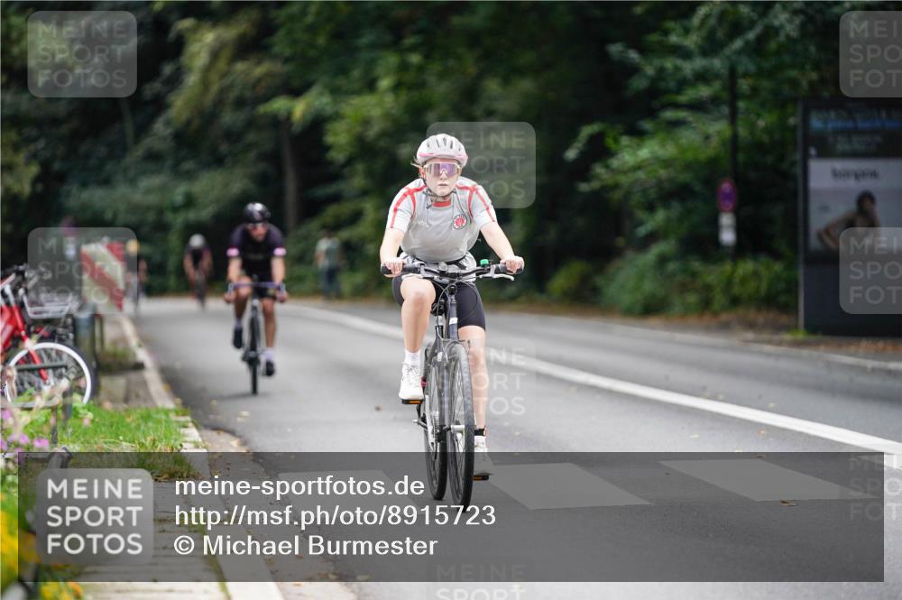 14.09.2025 - Stadtparktriathlon Michael Burmester http://msf.ph/oto/8915723 14.09.2025 13:03:09 Radfahren 1300, 1384, 1403, 1407, 1437, 1493 meine-sportfotos.de