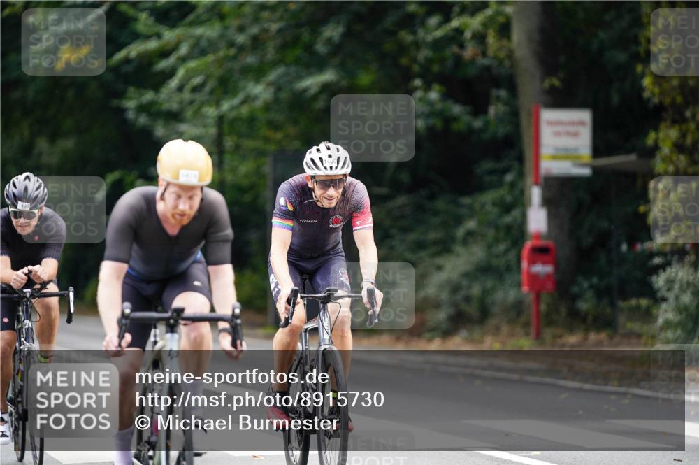 14.09.2025 - Stadtparktriathlon Michael Burmester http://msf.ph/oto/8915730 14.09.2025 13:03:19 Radfahren 1400, 1415, 1499, 1510 meine-sportfotos.de