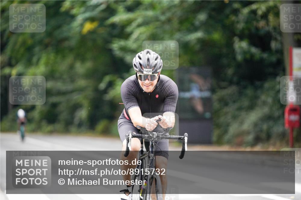 14.09.2025 - Stadtparktriathlon Michael Burmester http://msf.ph/oto/8915732 14.09.2025 13:03:20 Radfahren 1397, 1400, 1415, 1499, 1510 meine-sportfotos.de