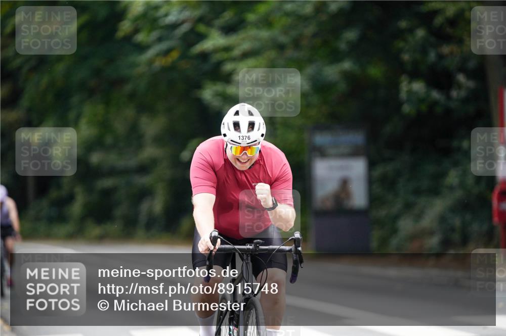 14.09.2025 - Stadtparktriathlon Michael Burmester http://msf.ph/oto/8915748 14.09.2025 13:03:30 Radfahren 1324, 1350, 1376, 1397, 1473, 1510 meine-sportfotos.de