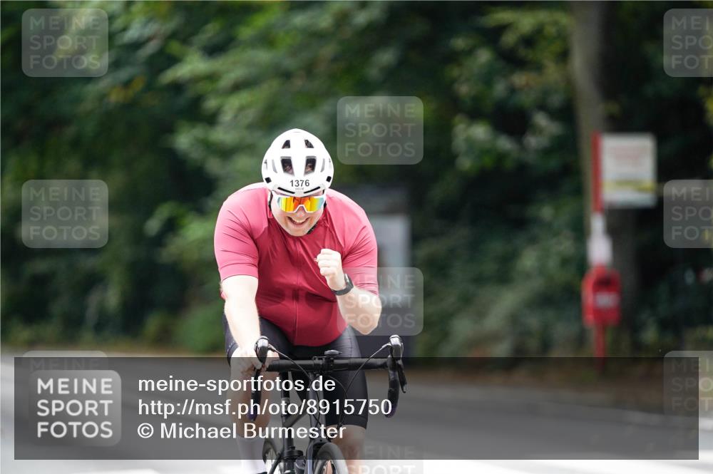 14.09.2025 - Stadtparktriathlon Michael Burmester http://msf.ph/oto/8915750 14.09.2025 13:03:30 Radfahren 1324, 1350, 1376, 1397, 1473, 1510 meine-sportfotos.de