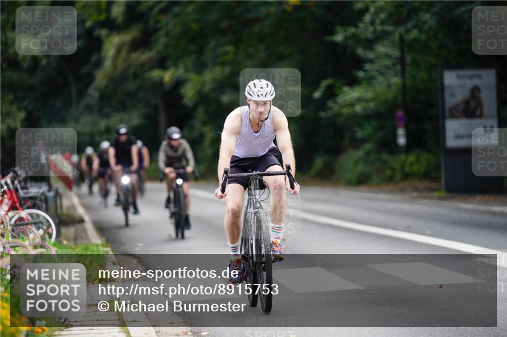 14.09.2025 - Stadtparktriathlon Michael Burmester http://msf.ph/oto/8915753 14.09.2025 13:03:33 Radfahren 1324, 1350, 1376, 1385, 1397, 1465, 1473, 1510 meine-sportfotos.de