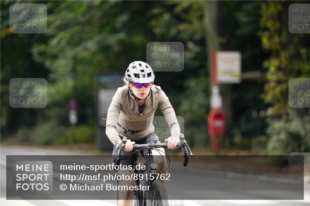 14.09.2025 - Stadtparktriathlon Michael Burmester http://msf.ph/oto/8915762 14.09.2025 13:03:36 Radfahren 1324, 1350, 1357, 1376, 1385, 1465, 1473 meine-sportfotos.de
