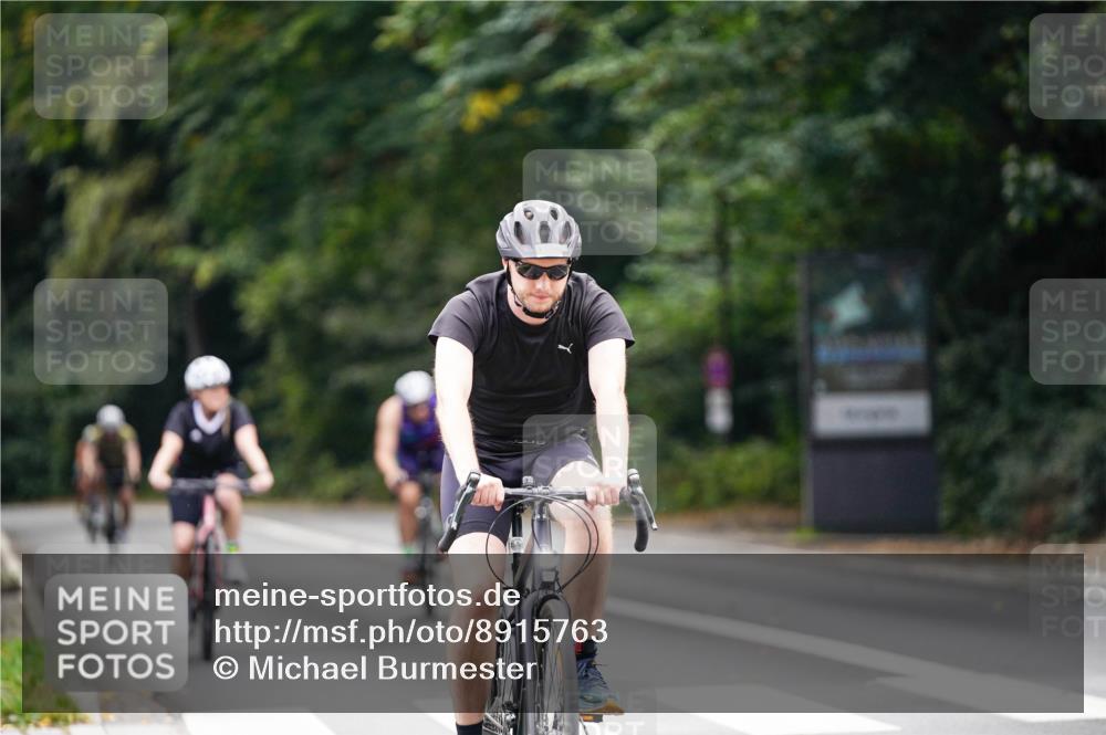 14.09.2025 - Stadtparktriathlon Michael Burmester http://msf.ph/oto/8915763 14.09.2025 13:03:37 Radfahren 1324, 1350, 1357, 1385, 1465, 1473 meine-sportfotos.de