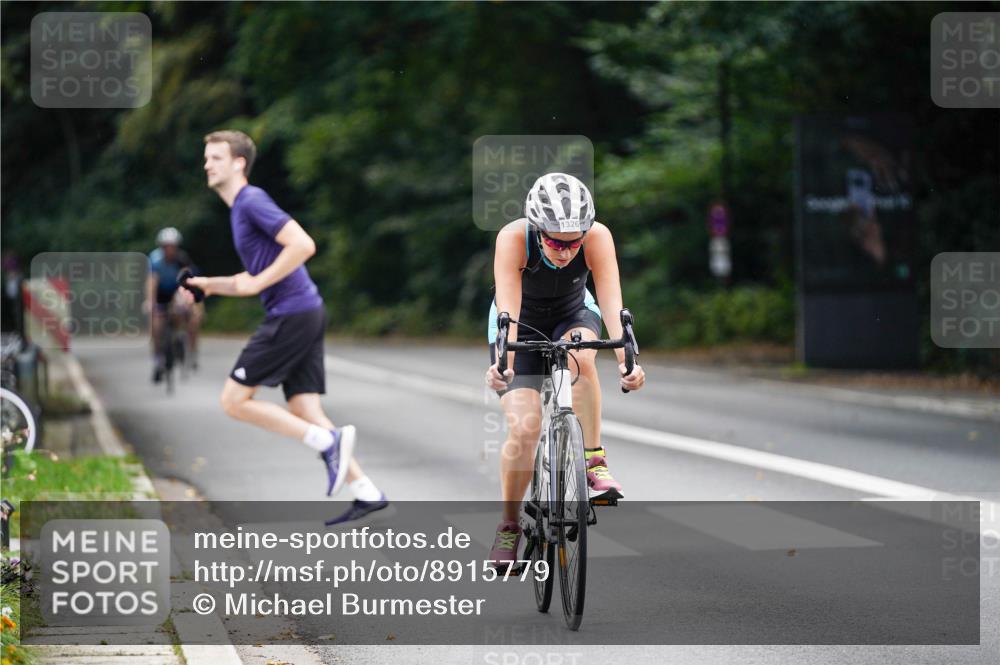 14.09.2025 - Stadtparktriathlon Michael Burmester http://msf.ph/oto/8915779 14.09.2025 13:03:45 Radfahren 1326, 1357, 1374, 1385, 1389, 1465 meine-sportfotos.de