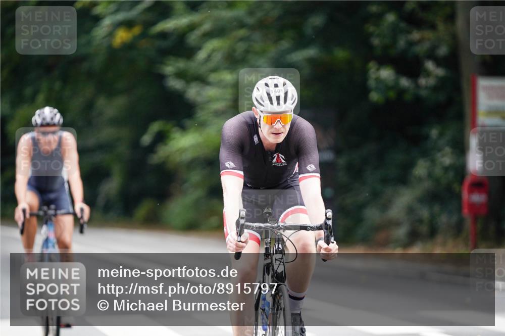 14.09.2025 - Stadtparktriathlon Michael Burmester http://msf.ph/oto/8915797 14.09.2025 13:04:14 Radfahren 1361, 1405, 1490 meine-sportfotos.de