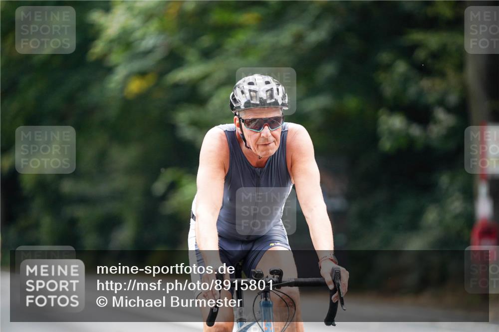 14.09.2025 - Stadtparktriathlon Michael Burmester http://msf.ph/oto/8915801 14.09.2025 13:04:15 Radfahren 1361, 1405, 1490 meine-sportfotos.de