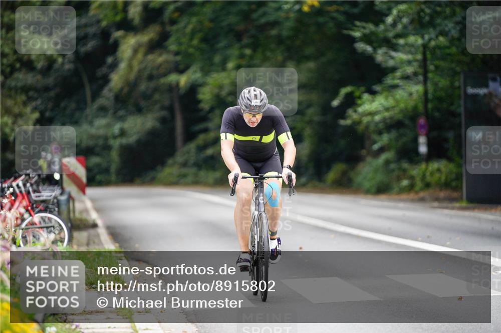 14.09.2025 - Stadtparktriathlon Michael Burmester http://msf.ph/oto/8915802 14.09.2025 13:04:18 Radfahren 1361, 1405, 1490 meine-sportfotos.de
