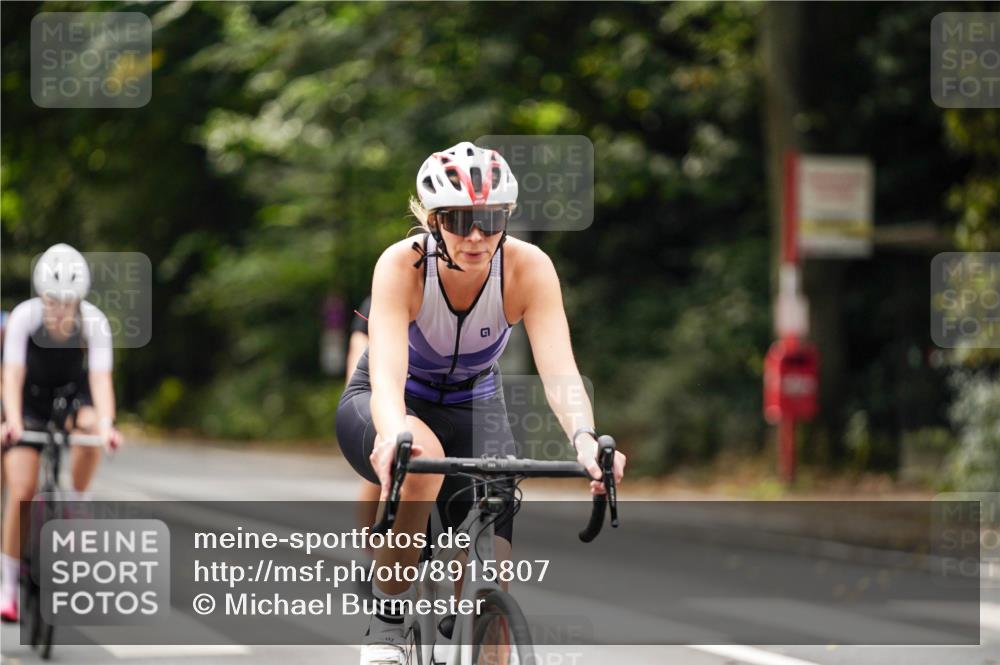 14.09.2025 - Stadtparktriathlon Michael Burmester http://msf.ph/oto/8915807 14.09.2025 13:05:52 Radfahren 1327, 1332, 1383, 1513 meine-sportfotos.de