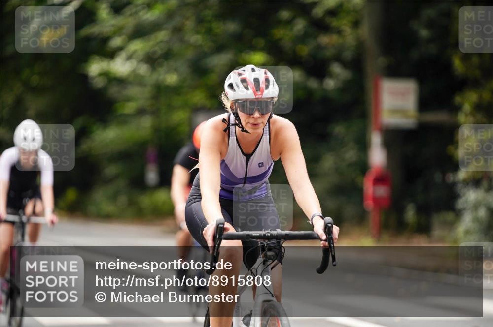 14.09.2025 - Stadtparktriathlon Michael Burmester http://msf.ph/oto/8915808 14.09.2025 13:05:52 Radfahren 1327, 1332, 1383, 1513 meine-sportfotos.de