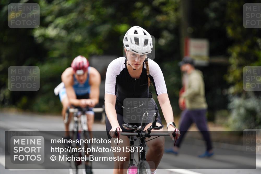 14.09.2025 - Stadtparktriathlon Michael Burmester http://msf.ph/oto/8915812 14.09.2025 13:05:54 Radfahren 1327, 1332, 1383, 1513 meine-sportfotos.de
