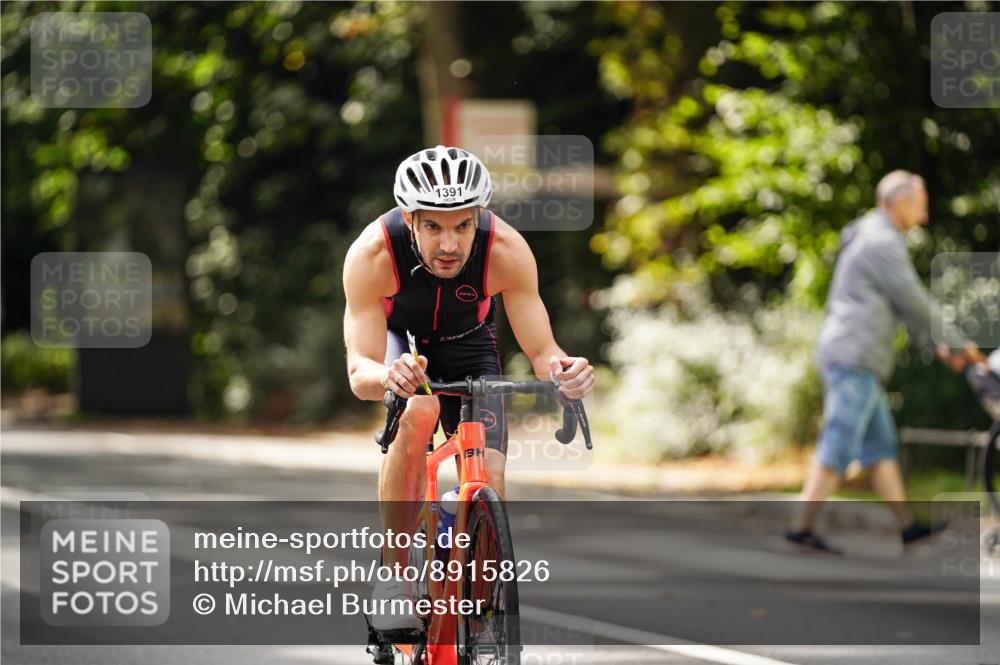 14.09.2025 - Stadtparktriathlon Michael Burmester http://msf.ph/oto/8915826 14.09.2025 13:06:27 Radfahren 1328, 1359, 1371, 1381, 1391, 1413, 1452 meine-sportfotos.de