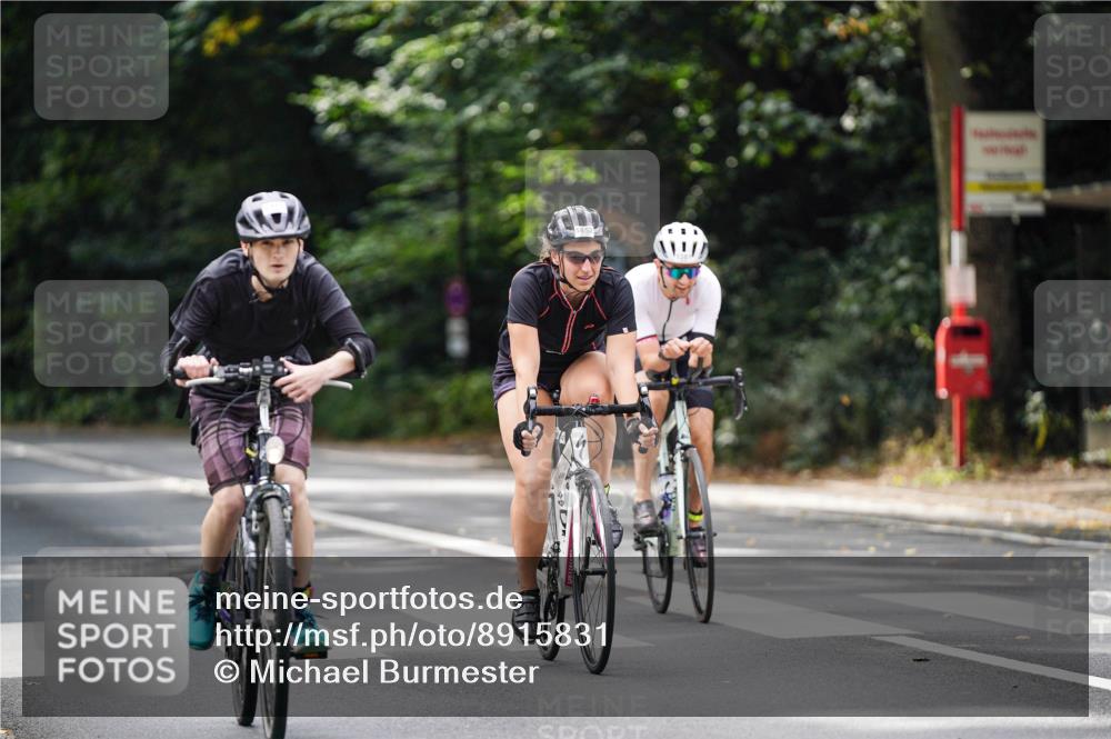 14.09.2025 - Stadtparktriathlon Michael Burmester http://msf.ph/oto/8915831 14.09.2025 13:06:32 Radfahren 1371, 1381, 1391, 1396, 1413, 1452 meine-sportfotos.de