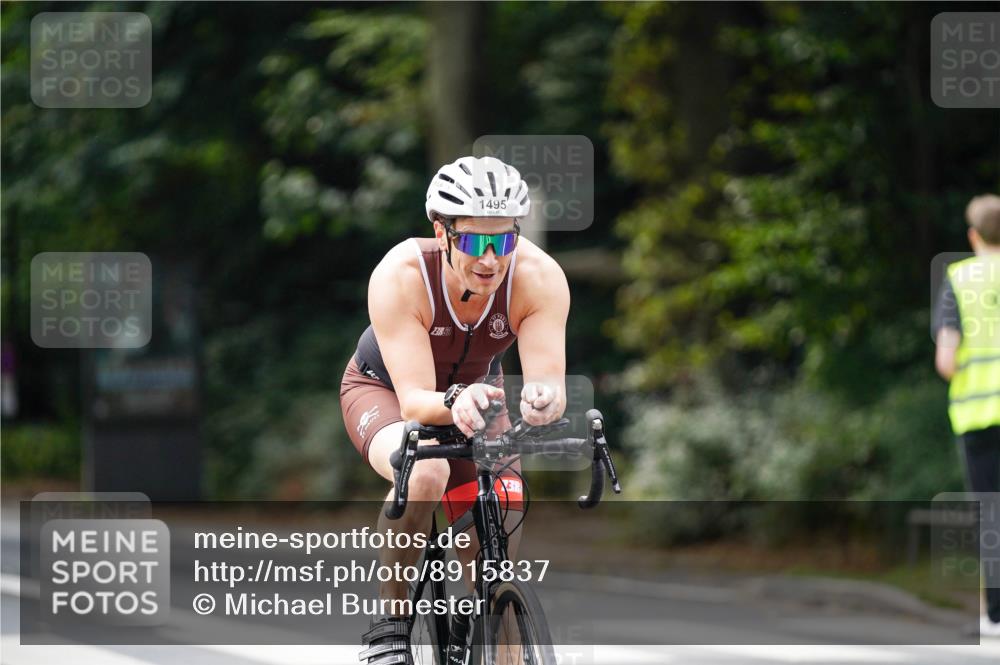 14.09.2025 - Stadtparktriathlon Michael Burmester http://msf.ph/oto/8915837 14.09.2025 13:06:42 Radfahren 1396, 1442, 1495 meine-sportfotos.de