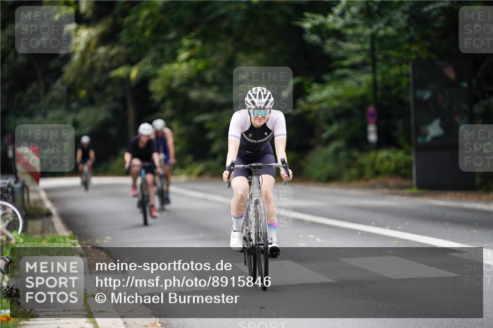 14.09.2025 - Stadtparktriathlon Michael Burmester http://msf.ph/oto/8915846 14.09.2025 13:07:06 Radfahren 1340, 1404, 1430, 1444, 1459 meine-sportfotos.de