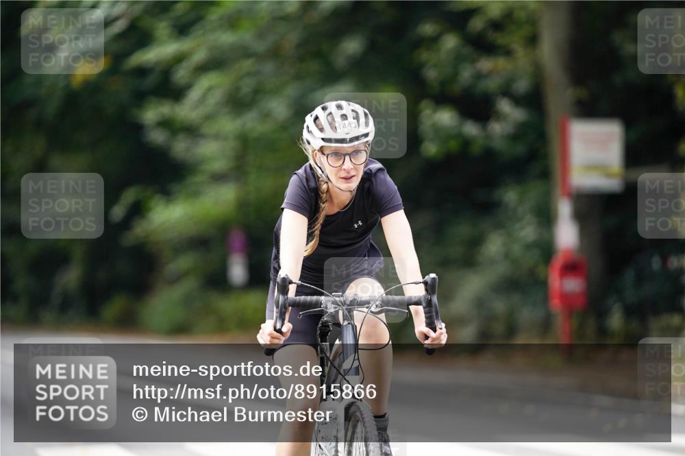 14.09.2025 - Stadtparktriathlon Michael Burmester http://msf.ph/oto/8915866 14.09.2025 13:07:35 Radfahren 1377, 1425, 1443, 1468 meine-sportfotos.de