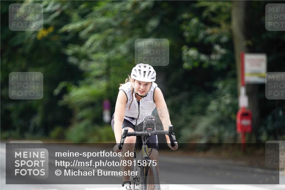 14.09.2025 - Stadtparktriathlon Michael Burmester http://msf.ph/oto/8915875 14.09.2025 13:07:50 Radfahren 1334, 1456, 1471, 1504 meine-sportfotos.de