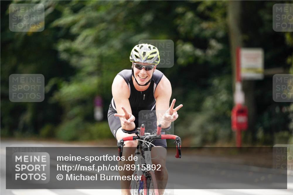 14.09.2025 - Stadtparktriathlon Michael Burmester http://msf.ph/oto/8915892 14.09.2025 13:08:15 Radfahren 1322, 1469 meine-sportfotos.de