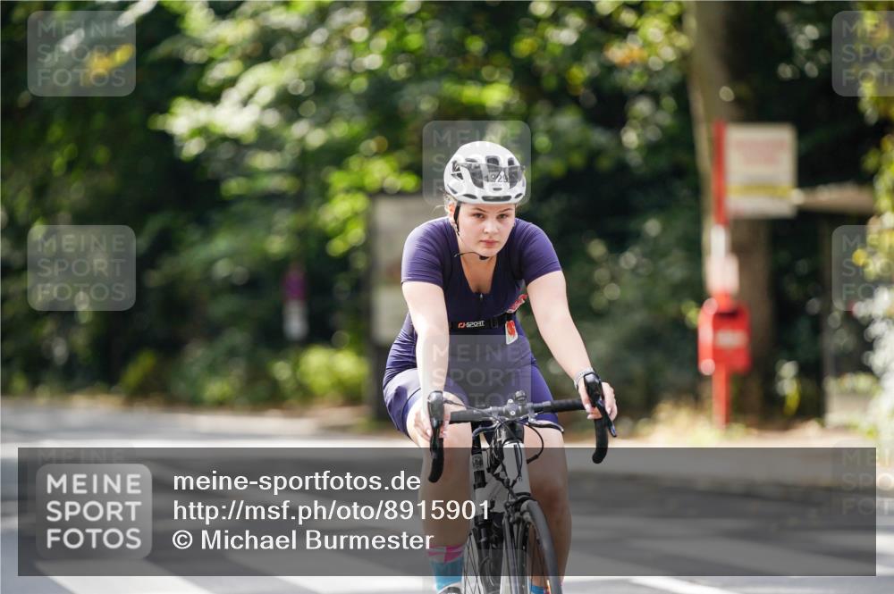 14.09.2025 - Stadtparktriathlon Michael Burmester http://msf.ph/oto/8915901 14.09.2025 13:09:08 Radfahren 1325, 1329, 1427, 1460, 1507, 1517 meine-sportfotos.de