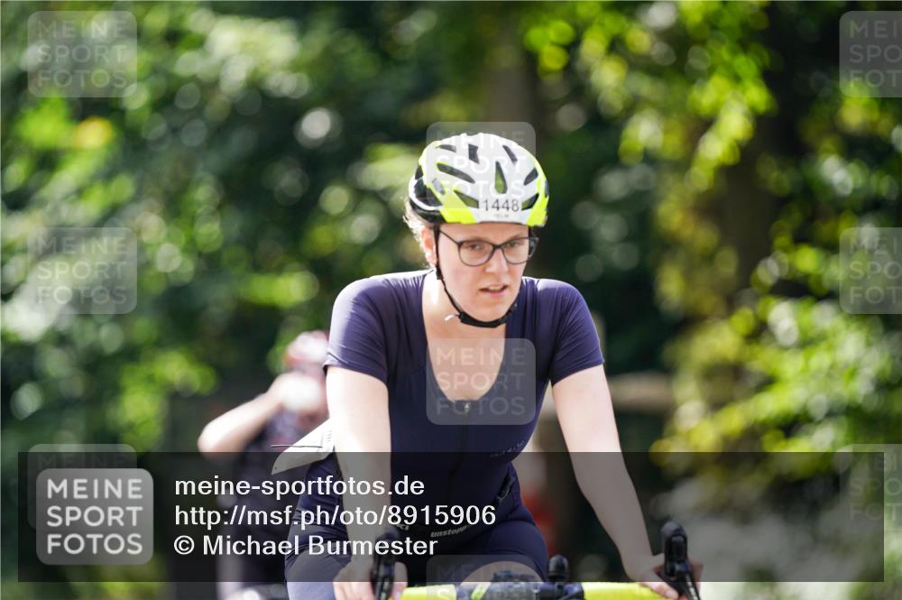 14.09.2025 - Stadtparktriathlon Michael Burmester http://msf.ph/oto/8915906 14.09.2025 13:09:19 Radfahren 1410, 1448 meine-sportfotos.de