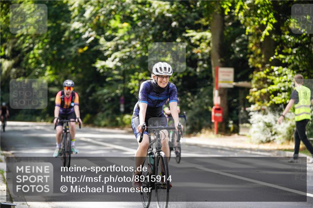14.09.2025 - Stadtparktriathlon Michael Burmester http://msf.ph/oto/8915914 14.09.2025 13:09:34 Radfahren 1343, 1351, 1441, 1454, 1479, 1492, 1515 meine-sportfotos.de
