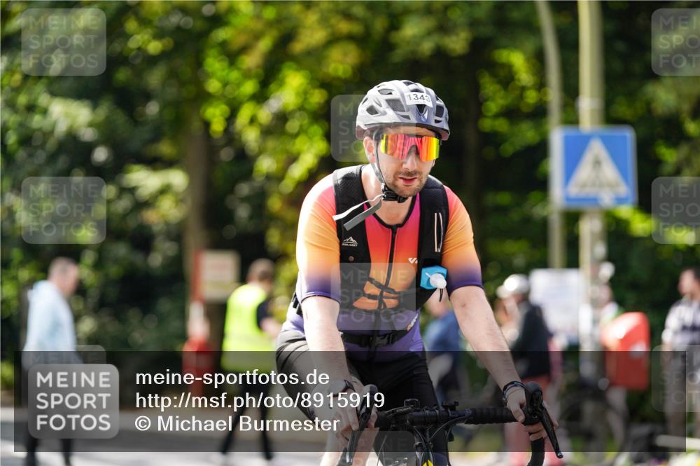 14.09.2025 - Stadtparktriathlon Michael Burmester http://msf.ph/oto/8915919 14.09.2025 13:09:36 Radfahren 1343, 1441, 1454, 1515 meine-sportfotos.de