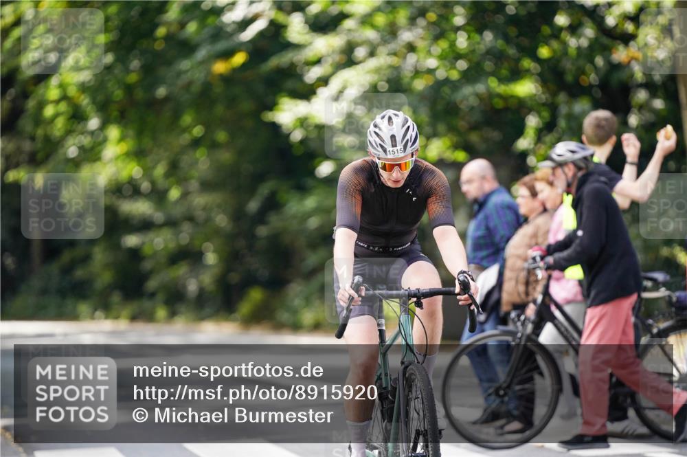 14.09.2025 - Stadtparktriathlon Michael Burmester http://msf.ph/oto/8915920 14.09.2025 13:09:41 Radfahren 1343, 1441, 1515 meine-sportfotos.de