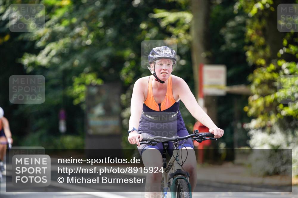 14.09.2025 - Stadtparktriathlon Michael Burmester http://msf.ph/oto/8915924 14.09.2025 13:10:39 Radfahren 1331, 1341, 1342, 1380, 1414, 1431, 1510, 1519 meine-sportfotos.de
