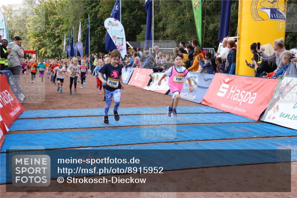 14.09.2025 - Airport Race Strokosch-Dieckow http://msf.ph/oto/8915952 14.09.2025 11:20:43 Ziel 7137, 7062, 7189, 7120, 7150, 7187 meine-sportfotos.de