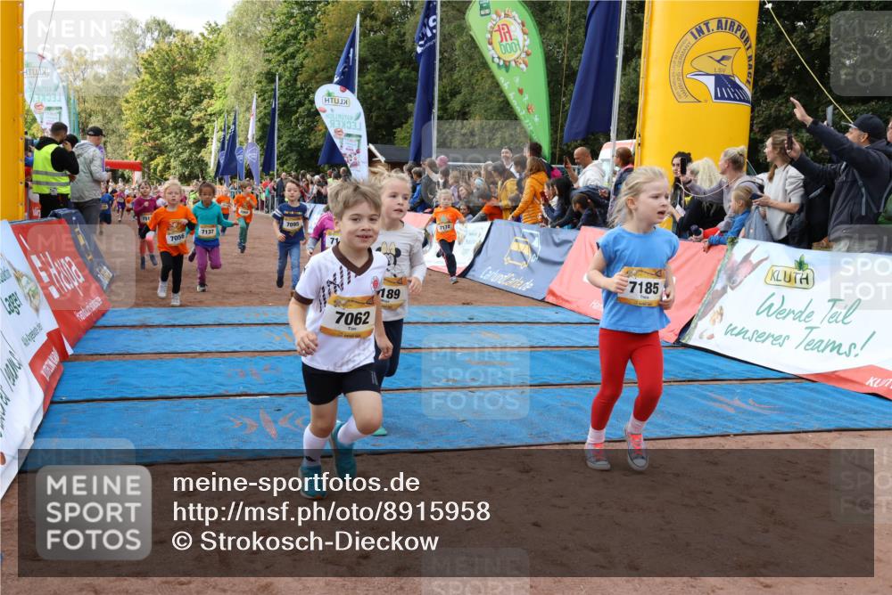 14.09.2025 - Airport Race Strokosch-Dieckow http://msf.ph/oto/8915958 14.09.2025 11:20:46 Ziel 7056, 7137, 7095, 7172, 600, 7062, 189, 7185 meine-sportfotos.de