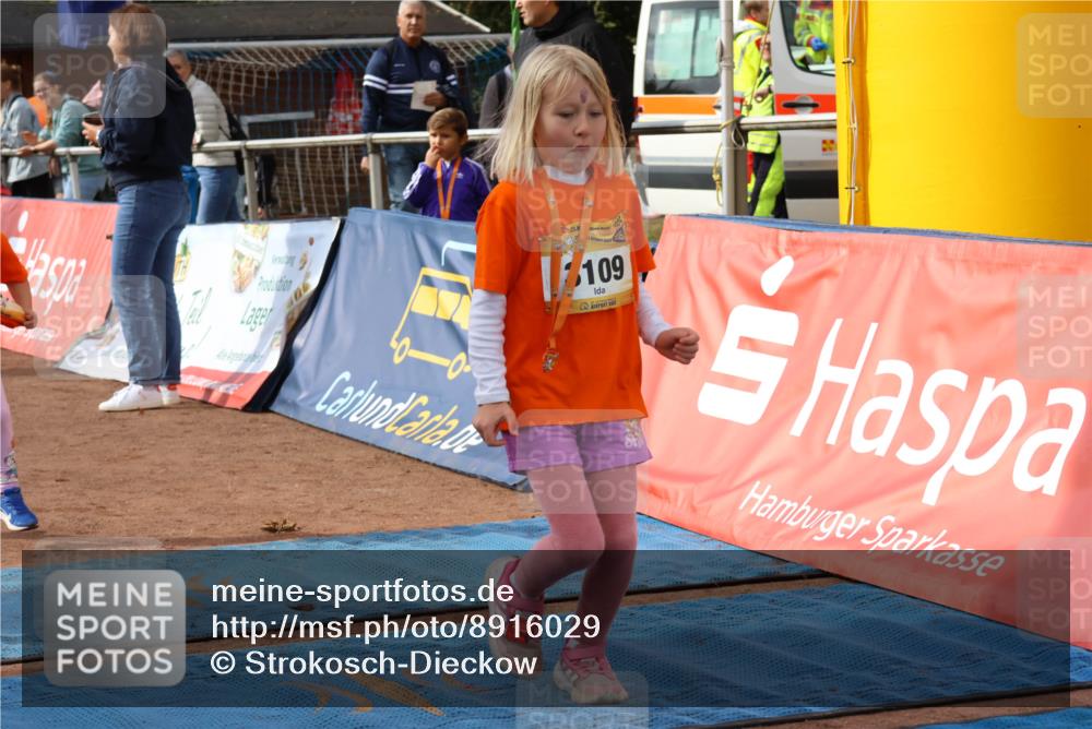 14.09.2025 - Airport Race Strokosch-Dieckow http://msf.ph/oto/8916029 14.09.2025 11:23:06 Ziel 109 meine-sportfotos.de
