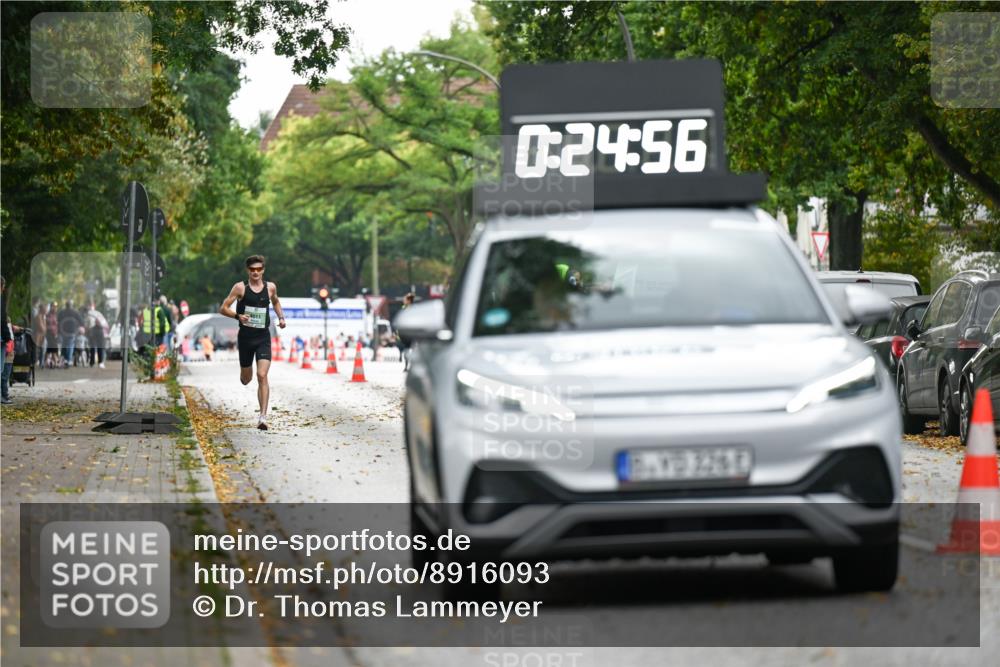 21.09.2025 - PSD Bank Halbmarathon Dr. Thomas Lammeyer http://msf.ph/oto/8916093 21.09.2025 10:24:33 Laufen 4011, 0, 24, 56 meine-sportfotos.de
