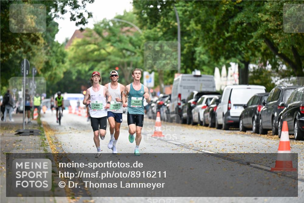 21.09.2025 - PSD Bank Halbmarathon Dr. Thomas Lammeyer http://msf.ph/oto/8916211 21.09.2025 10:27:32 Laufen 1305, 1825, 1830 meine-sportfotos.de