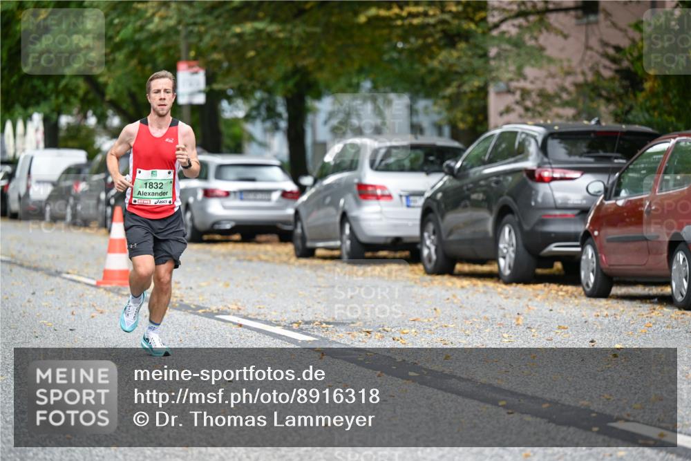 21.09.2025 - PSD Bank Halbmarathon Dr. Thomas Lammeyer http://msf.ph/oto/8916318 21.09.2025 10:28:20 Laufen 1832, 2 meine-sportfotos.de