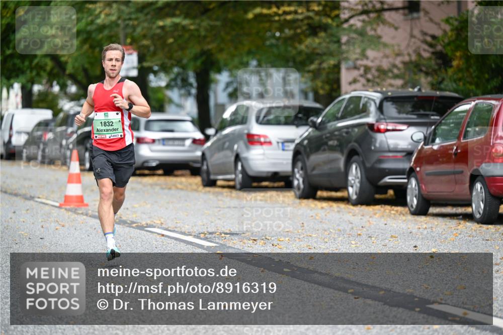 21.09.2025 - PSD Bank Halbmarathon Dr. Thomas Lammeyer http://msf.ph/oto/8916319 21.09.2025 10:28:20 Laufen 1832 meine-sportfotos.de