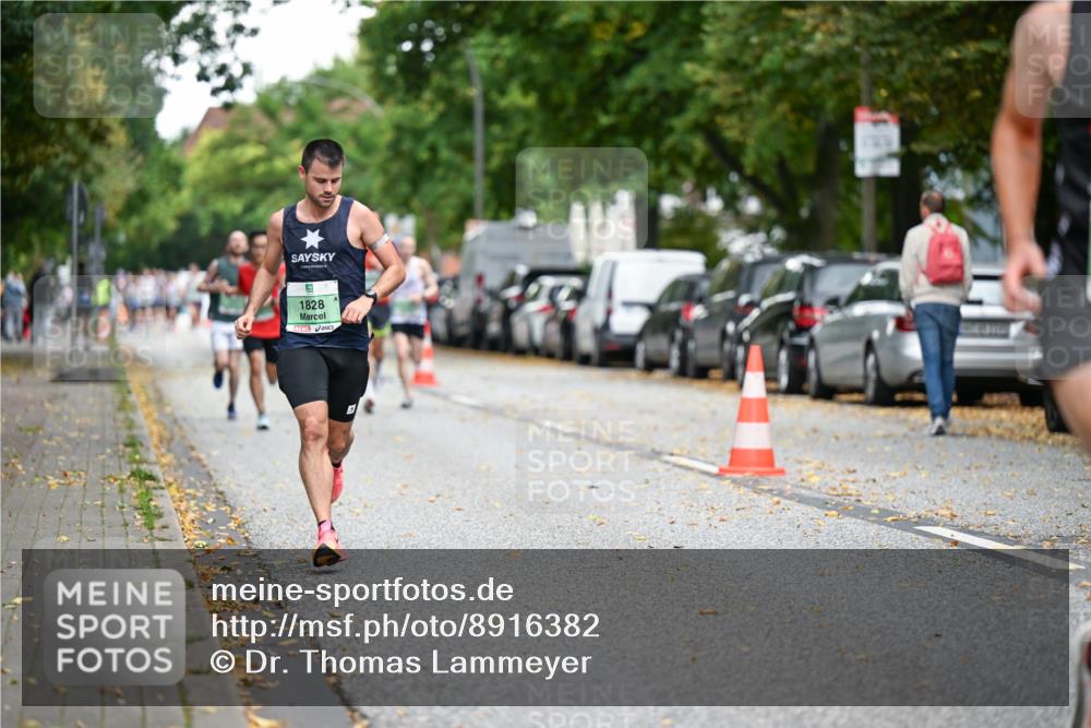 21.09.2025 - PSD Bank Halbmarathon Dr. Thomas Lammeyer http://msf.ph/oto/8916382 21.09.2025 10:28:46 Laufen 1828 meine-sportfotos.de