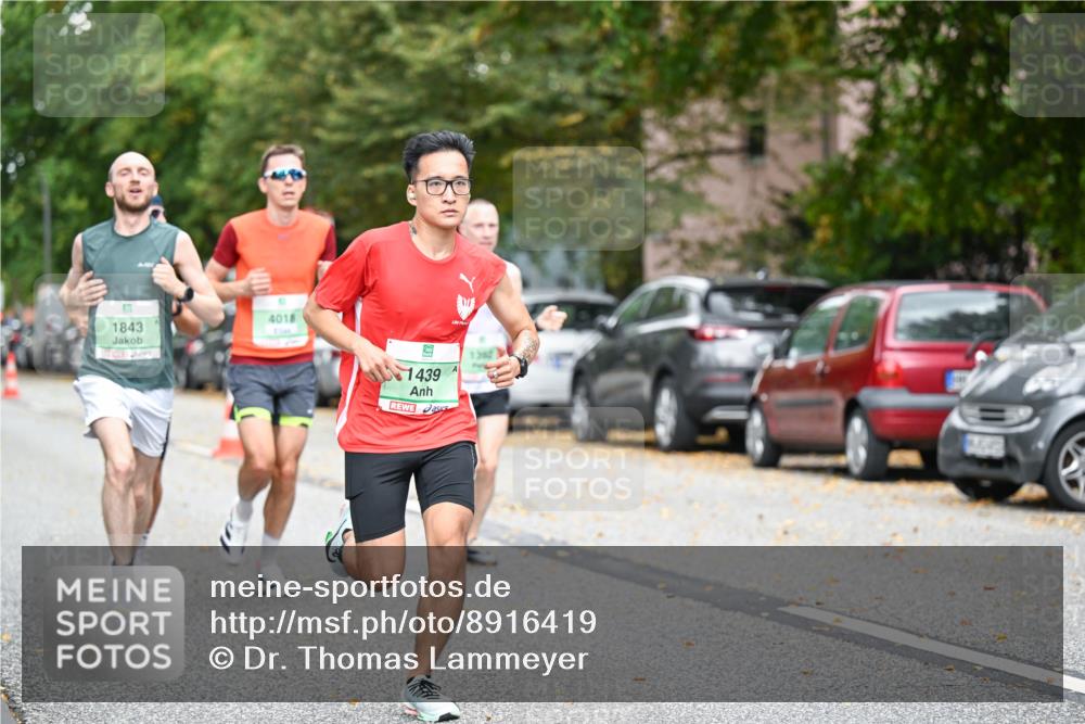21.09.2025 - PSD Bank Halbmarathon Dr. Thomas Lammeyer http://msf.ph/oto/8916419 21.09.2025 10:28:52 Laufen 1843, 4018, 1439 meine-sportfotos.de