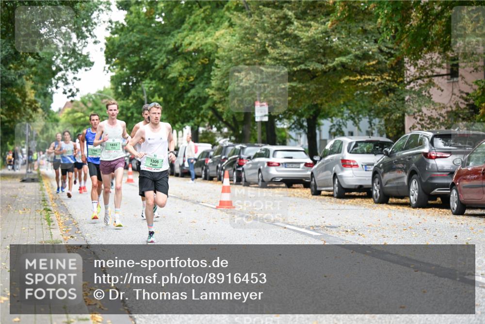 21.09.2025 - PSD Bank Halbmarathon Dr. Thomas Lammeyer http://msf.ph/oto/8916453 21.09.2025 10:29:09 Laufen 1833, 1799, 1306 meine-sportfotos.de