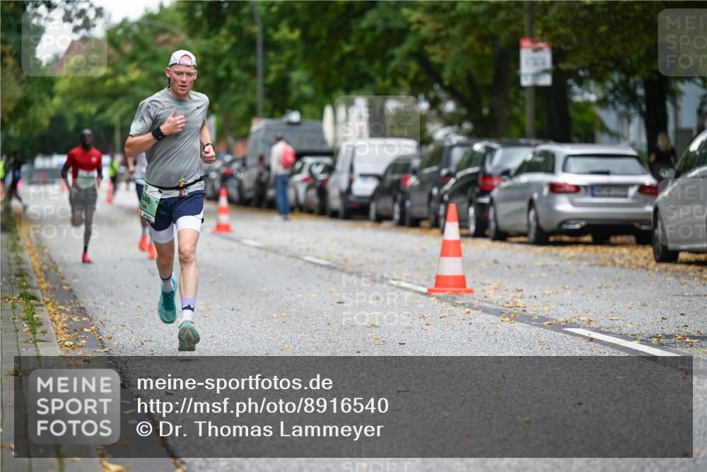 21.09.2025 - PSD Bank Halbmarathon Dr. Thomas Lammeyer http://msf.ph/oto/8916540 21.09.2025 10:29:31 Laufen 846 meine-sportfotos.de